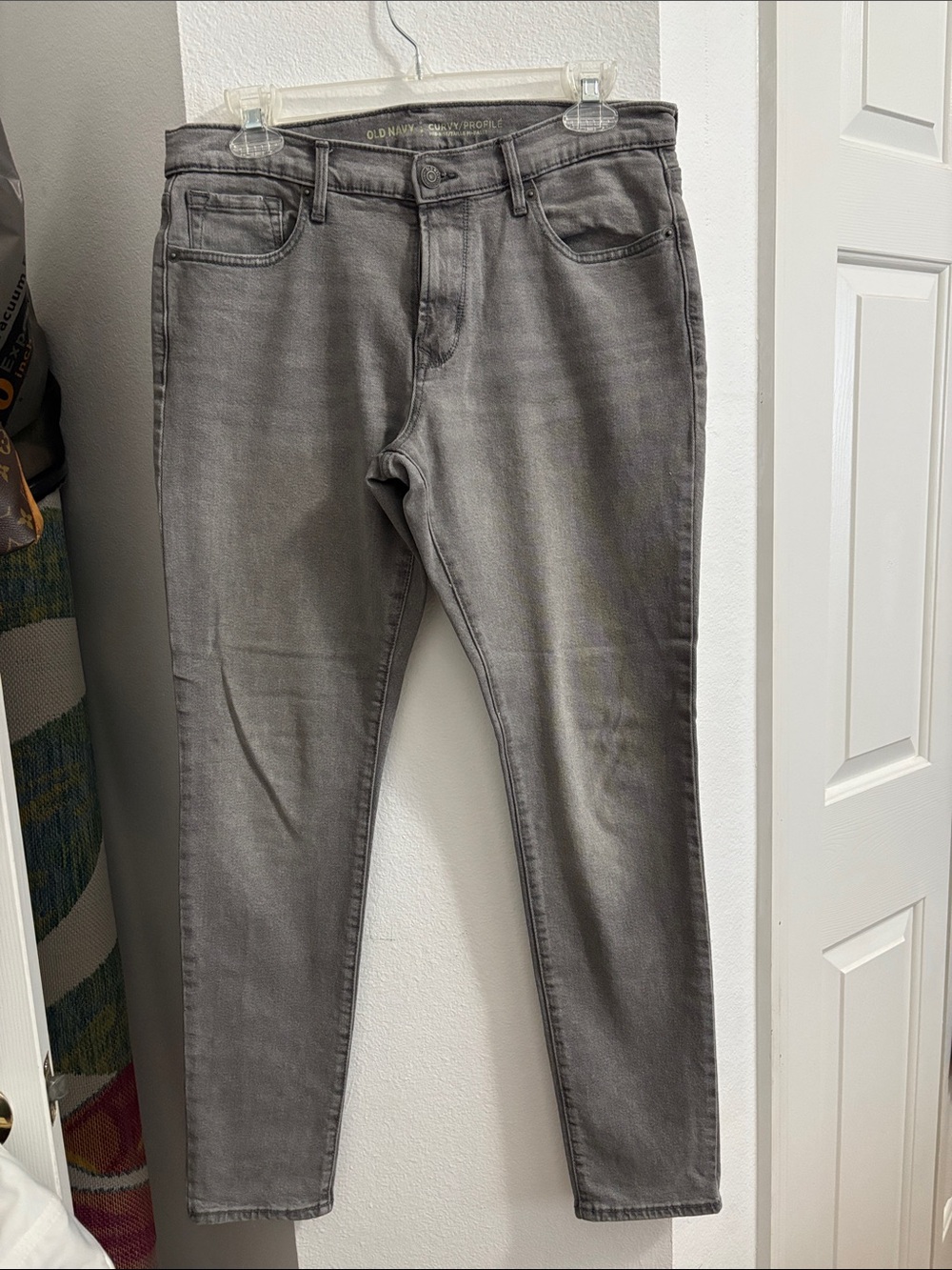 Old Navy Women's Gray Mid Rise Slim Jeans